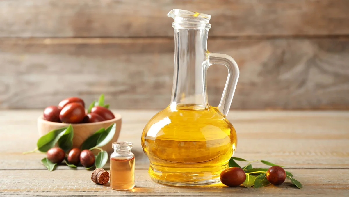jojoba oil 